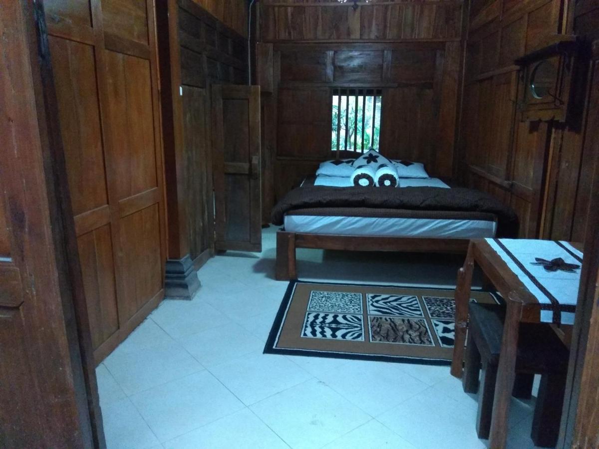 Godean Omah Ndeso Homestay Holiday home *