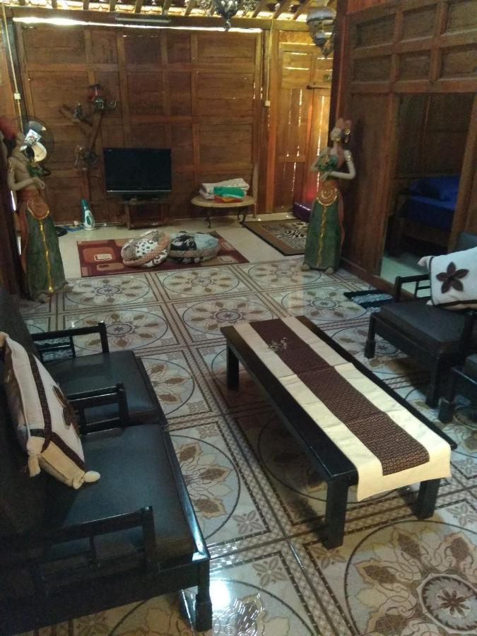Godean Omah Ndeso Homestay Yogyakarta